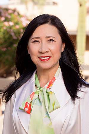 Laurie L Chen profile
